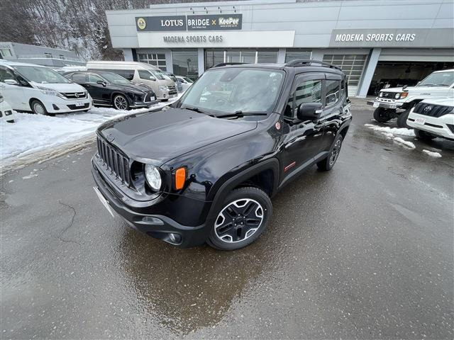 レネゲードトレイルホーク 4WD