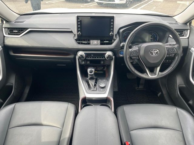 RAV42.5 ハイブリッド G E-Four 4WD