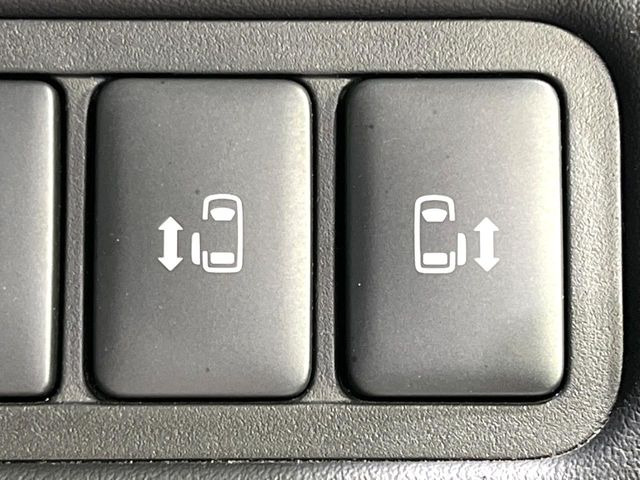 �y�����p���[�X���C�h�h�A�z�X�}�[�g�L�[��^�]�Ȃ̃X�C�b�`�Ō�ȗ����X���C�h�h�A�̊J���\���d��������͂����ăh�A���J����K�v�������A�����Ȃ��q�l�ł��ȒP�ɊJ���߂ł����K�ł���