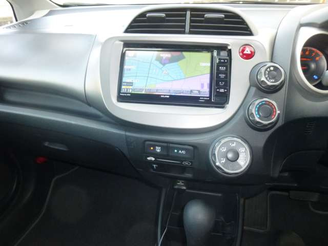 地デジ、ナビテレビ、エクリプスAVN-Z05iWです。