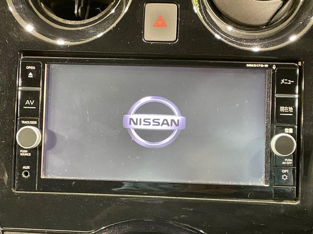 ノート1.2 e-POWER X ブラックアロー