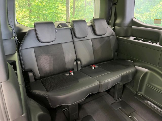 3��ڃV�[�g�͂�������ԗǍD����l�ł��������ƍ����Ē����܂��̂ŁA��l���ł̂��o���������N���N�ł��􂲉Ƒ��ŁA�C�̒m�ꂽ���ԂŁA�h���C�u�ɍs���̂��y���݂ł��ˁ�