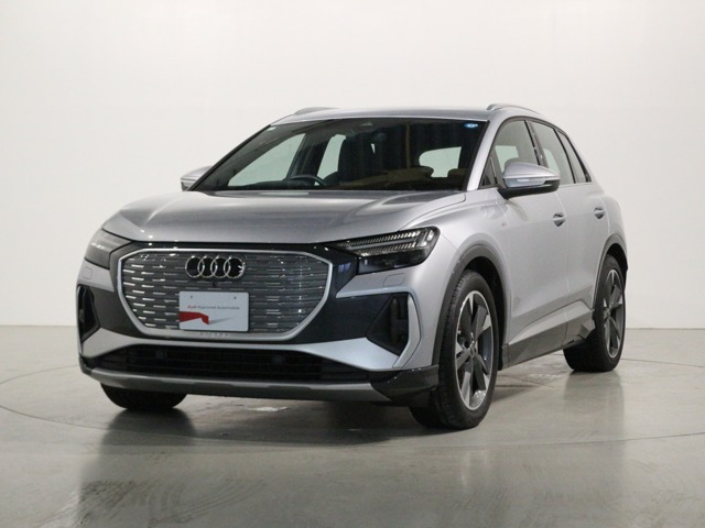 Q4 e-tron45 Sライン