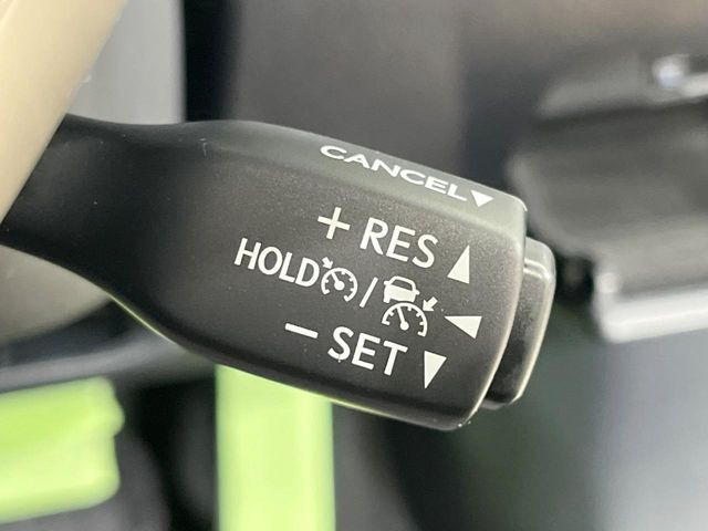 �y���[�_�[�N���[�Y�R���g���[���z�������H�ł̒��������s���y��!!�����ő��x��ۂN���[�Y�R���g���[�����A�Փˌy���V�X�e���ƘA�g���A�O���̎ԗ������m���ĎԊԂ�ۂ悤�ɑ��x���߂��Ă���܂�!!