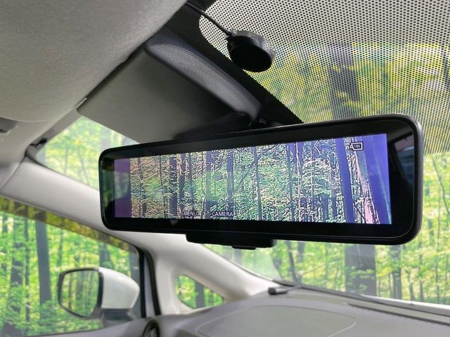 �y�C���e���W�F���g���[���~���[�z��Ȃ̑傫�ȉו��⓯��҂Ō�����m�F���Â炢���ł����S!�J�������B�e�����ԗ�����̉f�������[���~���[���ɕ\���B�N���A�Ȏ��E�ŏ󋵂̊m�F���\�ł�!