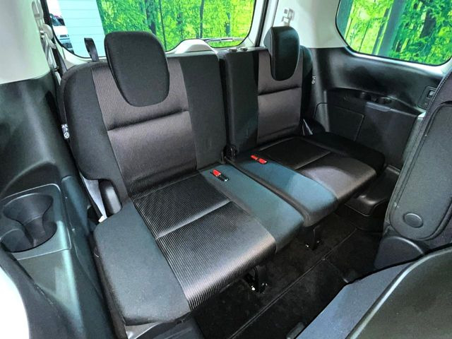 3��ڃV�[�g�͂�������ԗǍD����l�ł��������ƍ����Ē����܂��̂ŁA��l���ł̂��o���������N���N�ł��􂲉Ƒ��ŁA�C�̒m�ꂽ���ԂŁA�h���C�u�ɍs���̂��y���݂ł��ˁ�