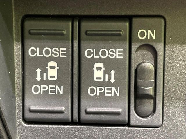 オデッセイ2.4 アブソルート EX ホンダ センシング