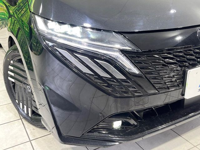 �yLED�w�b�h���C�g�z���V����ԑ��s�����ǍD�Ȏ��E���m�ۂ����S���ĉ^�]�ł��鍂�P�xLED�w�b�h���C�g�𑕔�!�_�����x�������A����d�͂��}�����Ă��܂��B