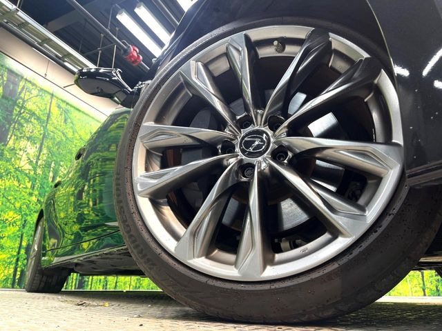 �y����19�C���`�A���~�z�C�[���z�O�ςɃ}�b�`���������A���~�z�C�[���𑕒����Ă���܂��B�e��ЊO�A���~�z�C�[����A�X�^�b�h���X�^�C�����戵�����Ă���܂��B���񂲑��k����������