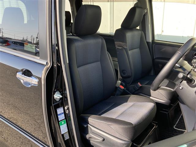 ヴォクシー2.0 ZS 煌II 4WD