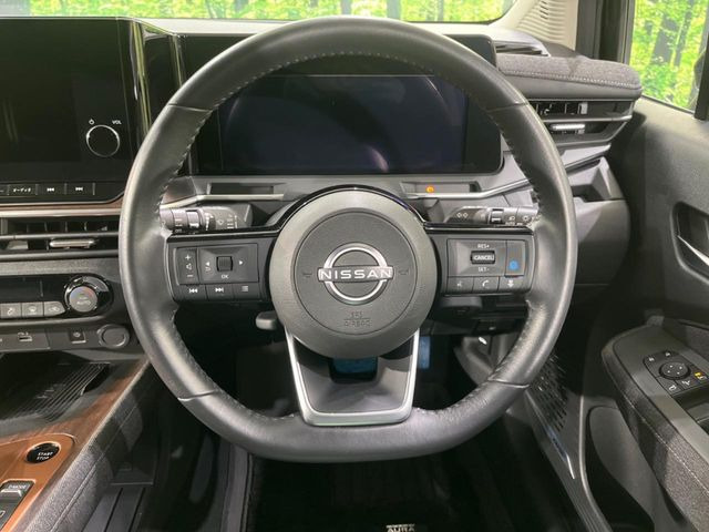 �y�����v�����X�e�A�����O�z�㎿�Ȋv���g�p���邱�ƂŁA��ɂ����������݂ƂĂ��^�]���₷���n���h���ł���