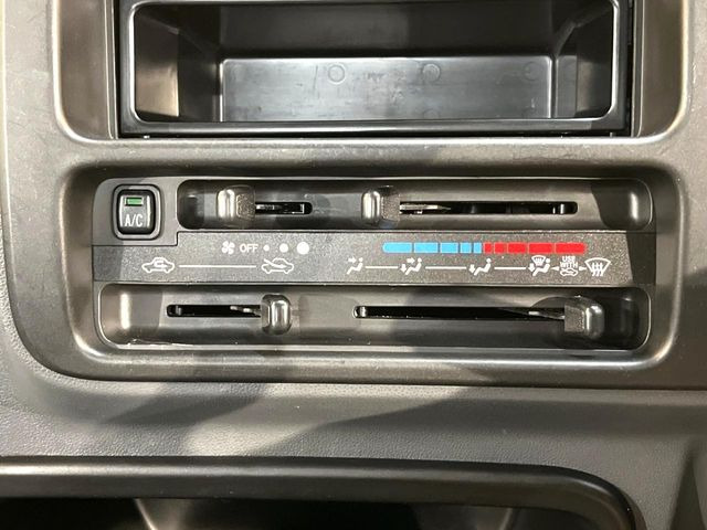 �����~�������Ă��S�Ȃɉ��K�ȋ󒲂�͂��Ă����A�_�C�������G�A�R���𑕔���