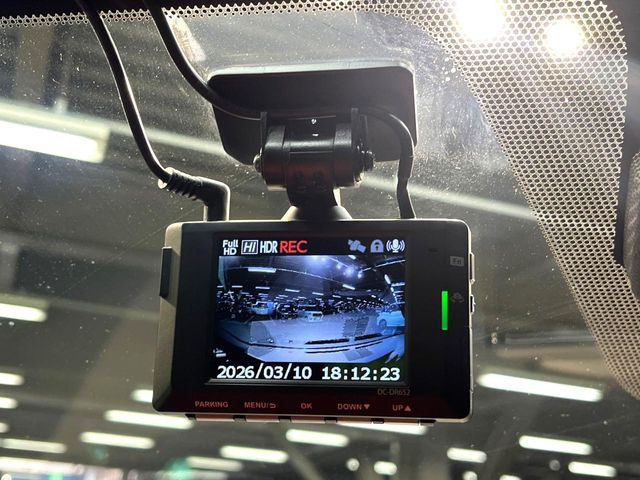 �y�h���C�u���R�[�_�[�z�h���C�u���R�[�_�[����!���s���͂������A������^�]�⎖�̂ɑ��������ہA�f���ŋL�^���A����̃��X�N�ɔ����܂��B���L�^�pSD�J�[�h�͂��q�l�����g�ł��������������K�v������܂��B