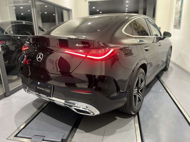 GLCクーペ220d 4マチック AMGラインパッケージ(ISG) 4WD