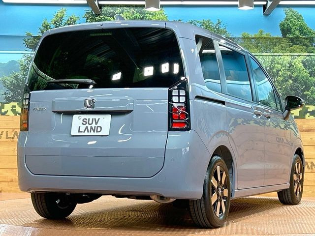 ☆全国のネクステージからお取り寄せが可能※!遠方の店舗に展示してあるクルマが気になる場合も、最寄りの店舗でご覧いただくことが可能です!是非私たちに要望をお聞かせください!※別途費用