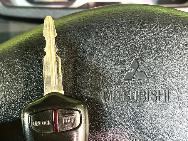 �y�L�[���X�z�������ꂽ�ꏊ����ł��{�^����Ńh�A�̊J���E�{�����ł���̂łƂ��Ă��֗�!�h�A�̌�������ɏ������邱�Ƃ�����܂����