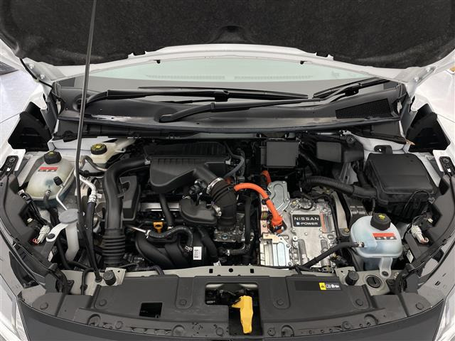 ノート1.2 AUTECH FOUR 4WD