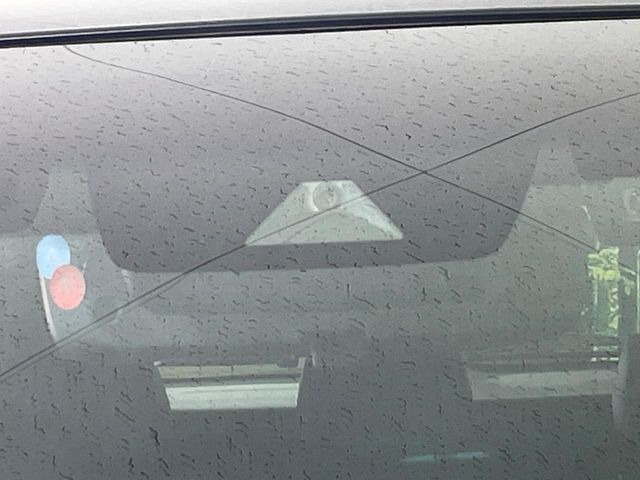 �y�v���N���b�V���Z�[�t�e�B�z�O���̎ԗ��������m���A�Փ˂������Ȏ��͌x��Œ��ӂ𑣂��A�u���[�L�𓥂ޗ͂��T�|�[�g�B�u���[�L�𓥂߂Ȃ������ꍇ�͏Փ˔�Q�y���u���[�L���쓮�A�Փˉ�����T�|�[�g���܂��B