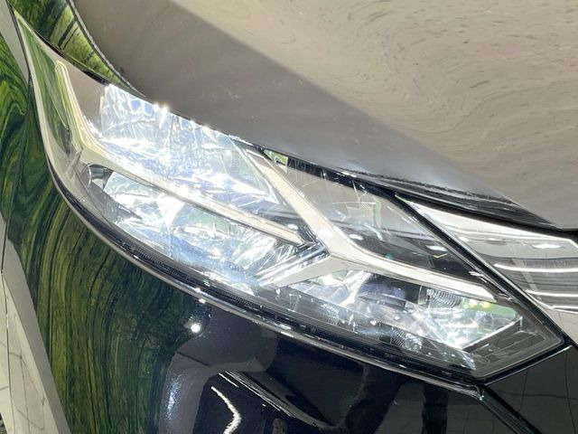 �yLED�w�b�h���C�g�z���V����ԑ��s�����ǍD�Ȏ��E���m�ۂ����S���ĉ^�]�ł��鍂�P�xLED�w�b�h���C�g�𑕔�!�_�����x�������A����d�͂��}�����Ă��܂��B