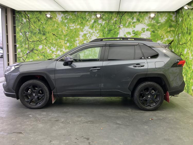 RAV42.0 アドベンチャー オフロードパッケージ 4WD