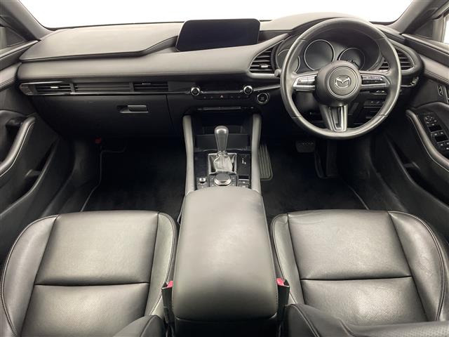 MAZDA3ファストバック1.8 XD Lパッケージ