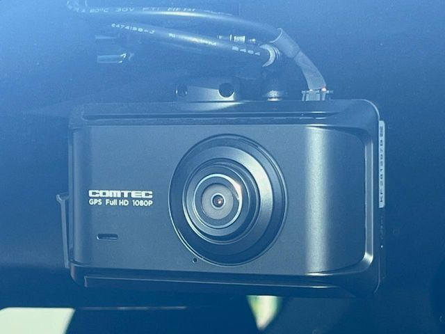 �y�h���C�u���R�[�_�[�z�h���C�u���R�[�_�[����!���s���͂������A������^�]�⎖�̂ɑ��������ہA�f���ŋL�^���A����̃��X�N�ɔ����܂��B���L�^�pSD�J�[�h�͂��q�l�����g�ł��������������K�v������܂��B