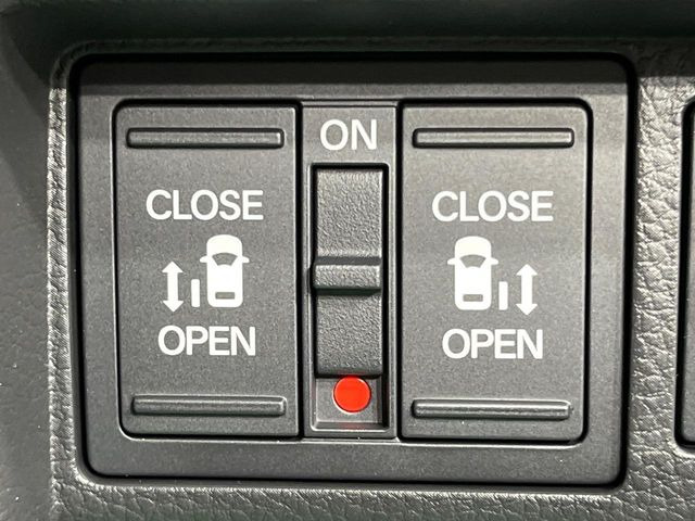 �y�����p���[�X���C�h�h�A�z�X�}�[�g�L�[��^�]�Ȃ̃X�C�b�`�Ō�ȗ����X���C�h�h�A�̊J���\���d��������͂����ăh�A���J����K�v�������A�����Ȃ��q�l�ł��ȒP�ɊJ���߂ł����K�ł���