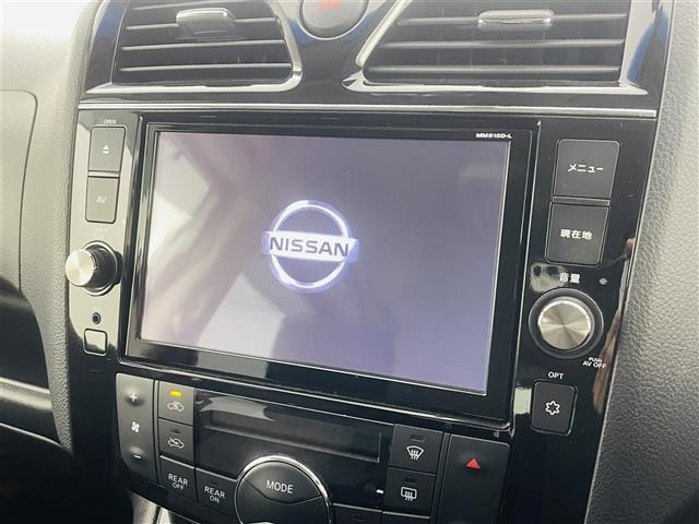 セレナ2.0 ハイウェイスター Vセレクション+Safety II S-HYBRID