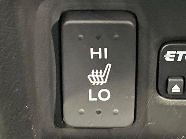 �y�V�[�g�q�[�^�[�z�������ɏd�󂷂�V�[�g�q�[�^�[!�G�A�R����葁�����܂��Ă����̂Ŋ�����̐l�����S�ł��ˁ�G�A�R���̉����͊������邩����A�Ƃ������ɂ����������߂ł��B