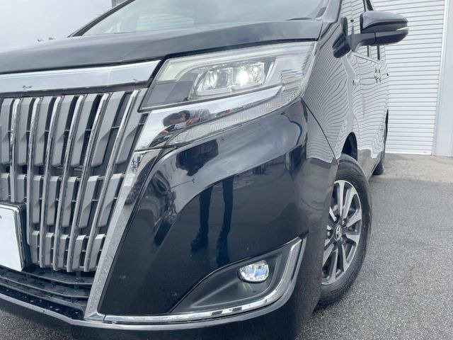 �yLED�w�b�h���C�g�z���V����ԑ��s�����ǍD�Ȏ��E���m�ۂ����S���ĉ^�]�ł��鍂�P�xLED�w�b�h���C�g�𑕔�!�_�����x�������A����d�͂��}�����Ă��܂��B