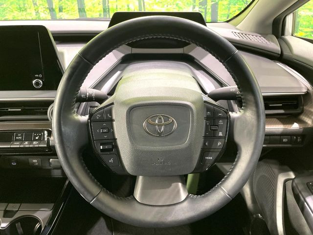 �y�����v�����X�e�A�����O�z�㎿�Ȋv���g�p���邱�ƂŁA��ɂ����������݂ƂĂ��^�]���₷���n���h���ł���