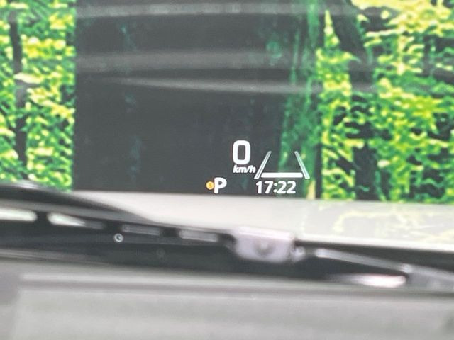 �y�J���[�w�b�h�A�b�v�f�B�X�v���C�z���݂̑��x�⑖�s�����f�W�^���\���ŉ^�]�ȑO���̃K���X�ɓ��e!�J���[�t���Ŏ��F���������A�^�]���ڐ������炳���K�v�ȏ����m�F�ł���̂łƂ��Ă��֗��ň��S!