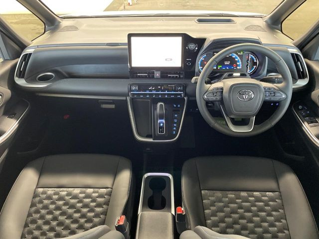 ヴォクシー1.8 ハイブリッド S-Z