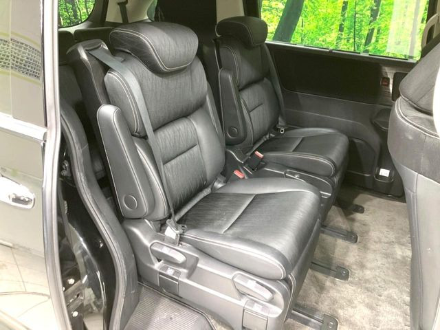 ���ڒ����̓E�H�[�N�X���[�ƂȂ��Ă���܂��B���ڂƎO��ڂ̈ړ�����~�肪�Ƃ��Ă��y�ɂȂ�̂ŁA���~��̍ۂ��X�g���X�������邱�Ƃ͂���܂����