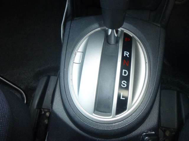 スムーズなドライブCVTシフトお楽しみください!!