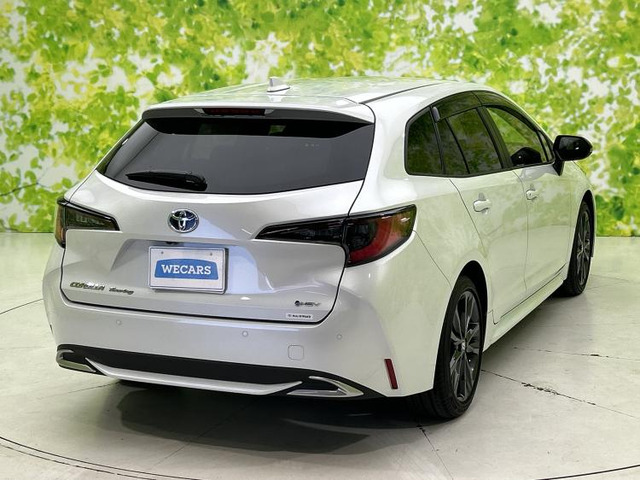 カローラツーリング1.8 ハイブリッド W×B