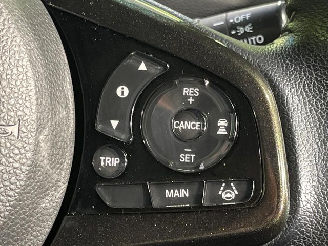 �y�A�_�v�e�B�u�N���[�Y�R���g���[���z�������H�ł̒��������s���y��!!�����ő��x��ۂN���[�Y�R���g���[�����A�Փˌy���V�X�e���ƘA�g���A�O���̎ԗ������m���ĎԊԂ�ۂ悤�ɑ��x���߂��Ă���܂�!!