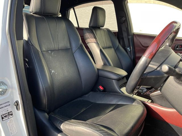 �^�]�Ȃ܂��ɂ͏\���ȃX�y�[�X������A�啿�ȕ��ł��������^�]���Ă�����������ł��B