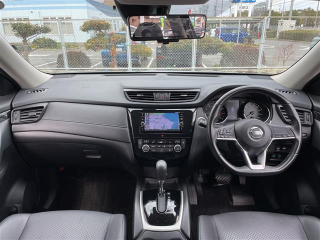 エクストレイル2.0 20X