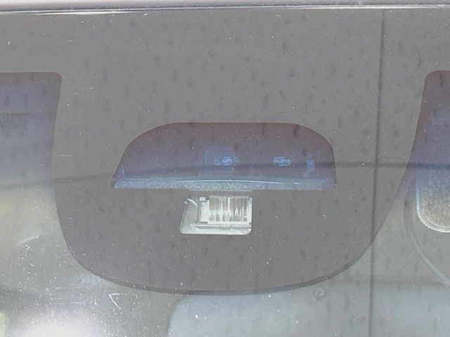 �y�V�e�B�u���[�L�A�N�e�B�u�V�X�e���z�ᑬ���s���ɑO���̎ԗ�����F�����A�Փ˂������Ȏ��͌x��ƃu���[�L�ŏՓˉ���Ɣ�Q�y�����A�V�X�g�B�����S�Ƀh���C�u�����y���݂��������܂��B