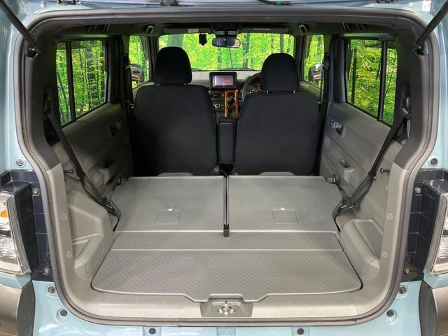 ���i�̂���������ʋ΁A���}���ɏ\���ȉ׎��X�y�[�X���m�ۂ��Ă���܂��B�Z�J���h�V�[�g��|���ƁA�傫�ȉו��̐ύڂ��\�ł���