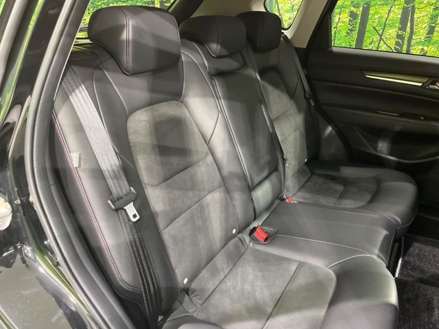 �y�n�[�t���U�[�V�[�g�z�������ƍ���S�n�𗼗������l�C�̃V�[�g���w�ʁE���ʂ̓X�G�[�h���ƂȂ��Ă���A���G��⊊��ɂ����ɗD��Ă��܂��B�C���╞���ɍ��E���ꂸ���K�ɂ���肢�������܂��B