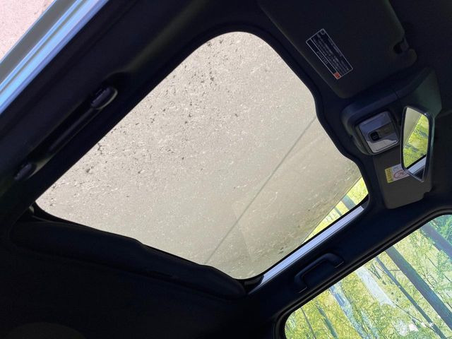 �y�K���X���[�t�z�K���X���[�t���ڂŎԓ��̉��������C�ɃA�b�v!�J���I�ȃh���C�u�����y���݂��������܂��B