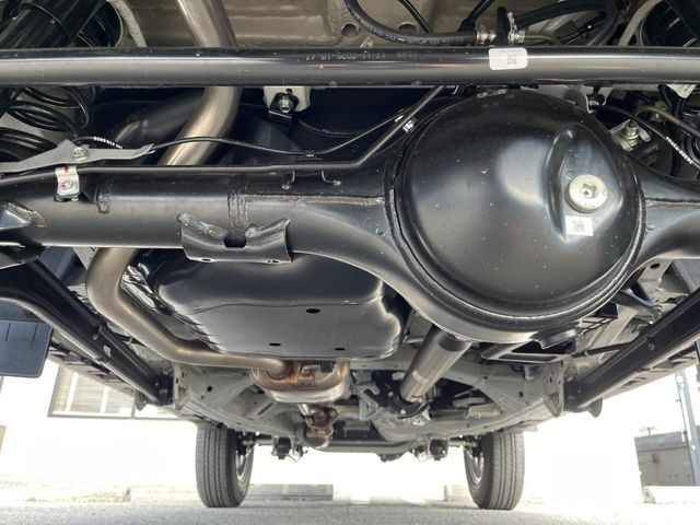 ����肪���ꂢ�Ȃ����ɁA�h�K���H�̎{�H���I�X�X���B�~��n��͂������A���ݕ��ɂ��Z���̕���A��Ń}�����E�E�B���^�[�X�|�[�c���������ɂ��D�]���������Ă���܂��B