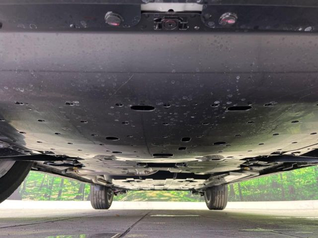 下回りがきれいなうちに、防錆加工の施工がオススメ。降雪地域はもちろん、沿岸部にお住いの方や、趣味でマリン・ウィンタースポーツをされる方にご好評いただいております。