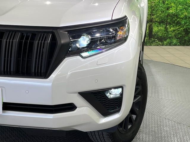 �yLED�w�b�h���C�g�z���V����ԑ��s�����ǍD�Ȏ��E���m�ۂ����S���ĉ^�]�ł��鍂�P�xLED�w�b�h���C�g�𑕔�!�_�����x�������A����d�͂��}�����Ă��܂��B