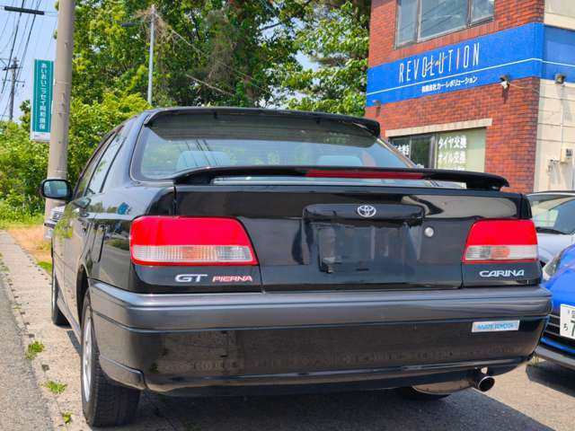 カリーナ1.6 GT ピエルナ