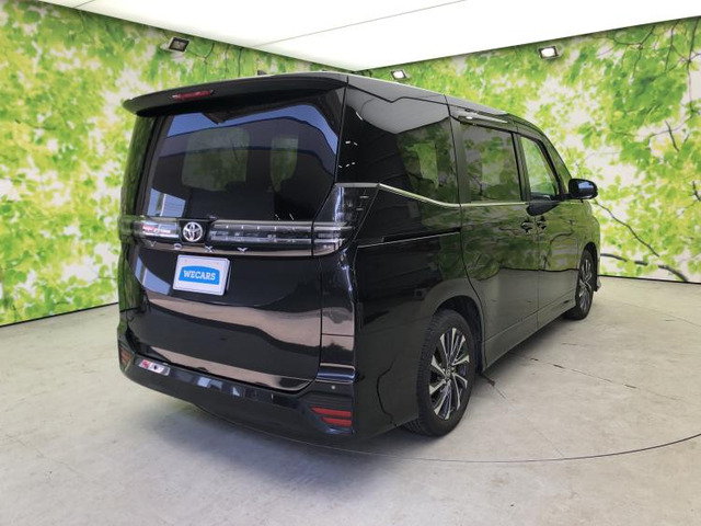 ヴォクシー2.0 S-Z