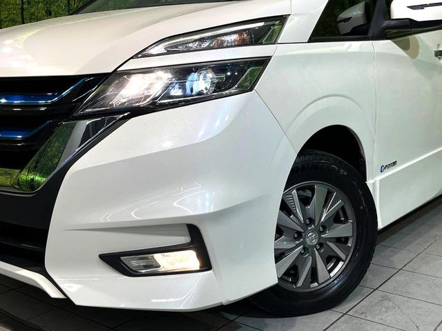 �yLED�w�b�h���C�g�z���V����ԑ��s�����ǍD�Ȏ��E���m�ۂ����S���ĉ^�]�ł��鍂�P�xLED�w�b�h���C�g�𑕔�!�_�����x�������A����d�͂��}�����Ă��܂��B