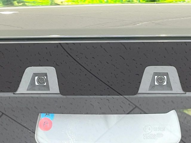 �y�X�Y�L �Z�[�t�e�B�T�|�[�g�z���s���ɑO���̎ԗ�����F�����A�Փ˂������Ȏ��͌x��ƃu���[�L�ŏՓˉ���Ɣ�Q�y�����A�V�X�g�B�����S�Ƀh���C�u�����y���݂��������܂��B